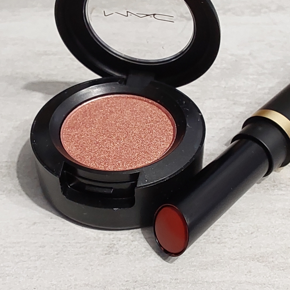 MAC Eyeshadow and Lipstick - Pink and Red Shades